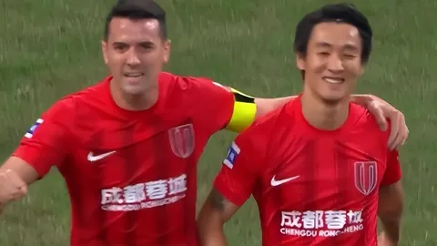 哈登场均20分11助攻，约基奇22分15篮板10盖帽，快船击败全员齐发的掘金